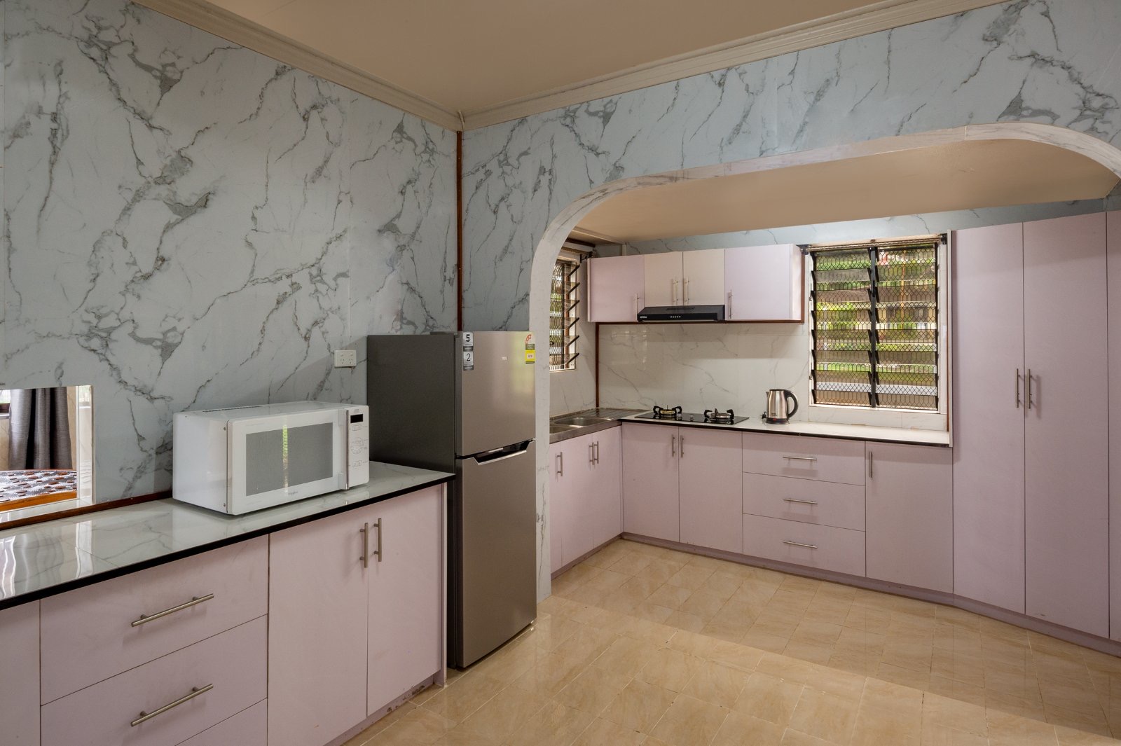 Three bedroom apartment with view photo 3